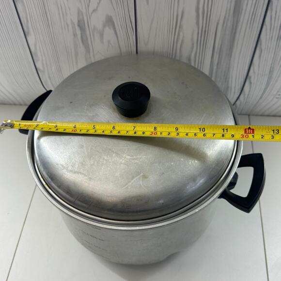 Vintage Wear Ever Large Aluminum Stock Pot 8 Quart No. 2170 W/Lid USA (READ) - Picture 8 of 10